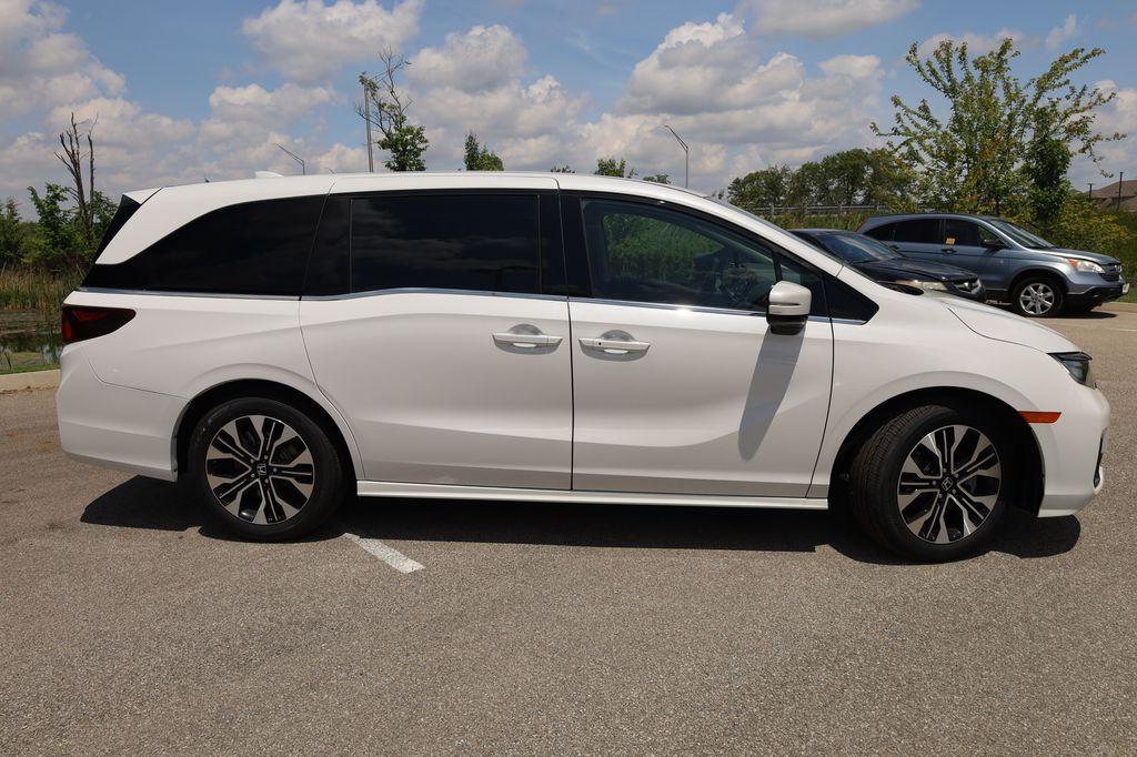 new 2025 Honda Odyssey car, priced at $53,085