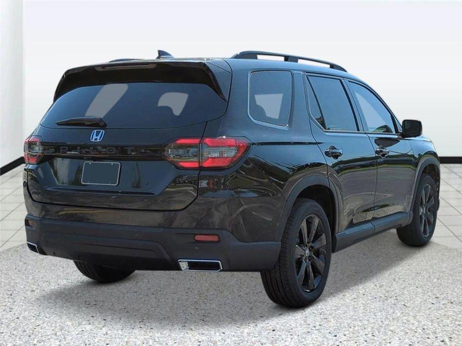 new 2025 Honda Pilot car, priced at $55,975