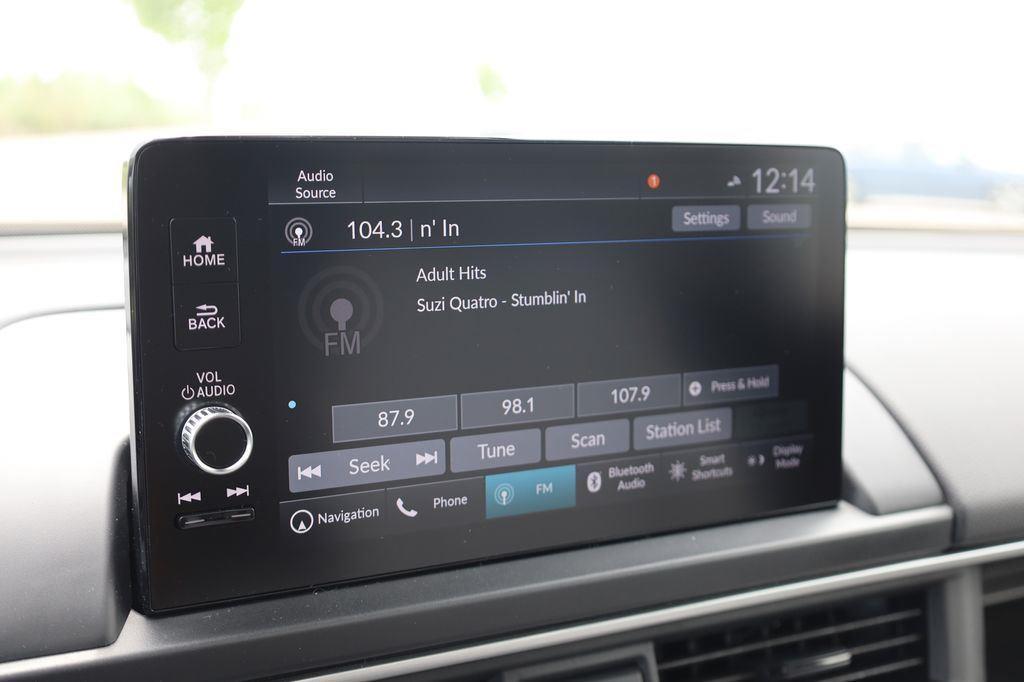 new 2025 Honda Pilot car, priced at $55,030