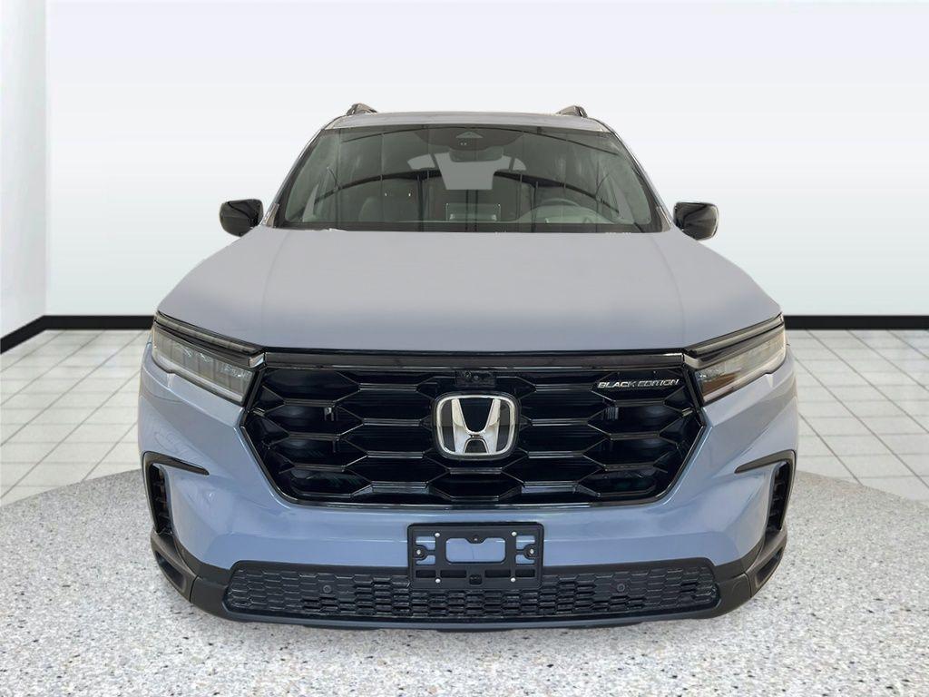 new 2025 Honda Pilot car, priced at $56,430