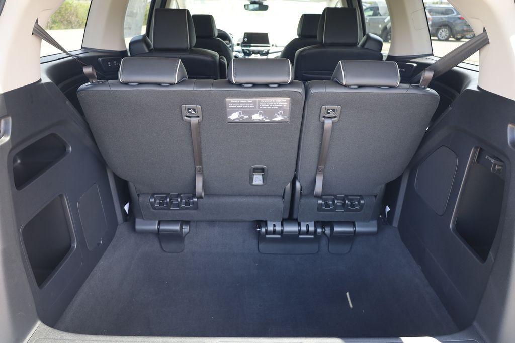 new 2026 Honda Odyssey car, priced at $49,540