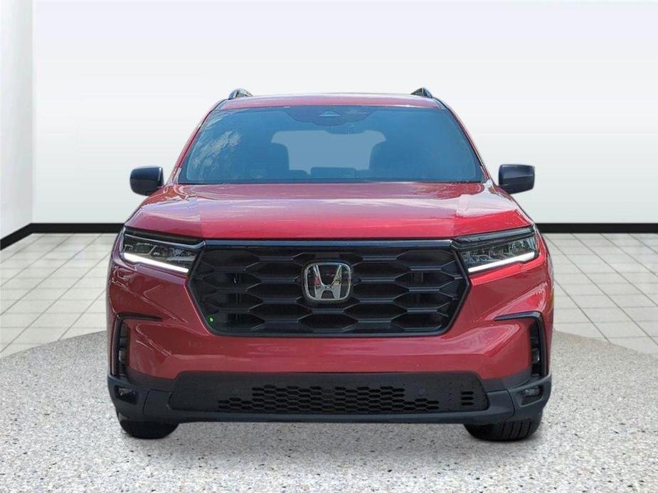 new 2025 Honda Pilot car, priced at $45,330