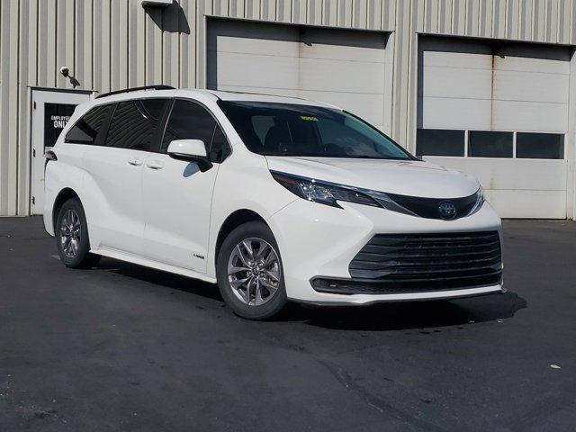 used 2021 Toyota Sienna car, priced at $29,579