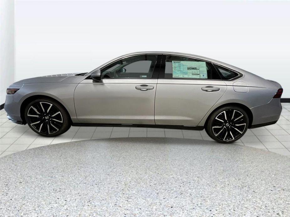 new 2025 Honda Accord Hybrid car, priced at $40,395