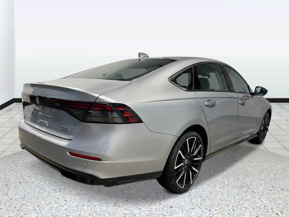 new 2025 Honda Accord Hybrid car, priced at $40,395