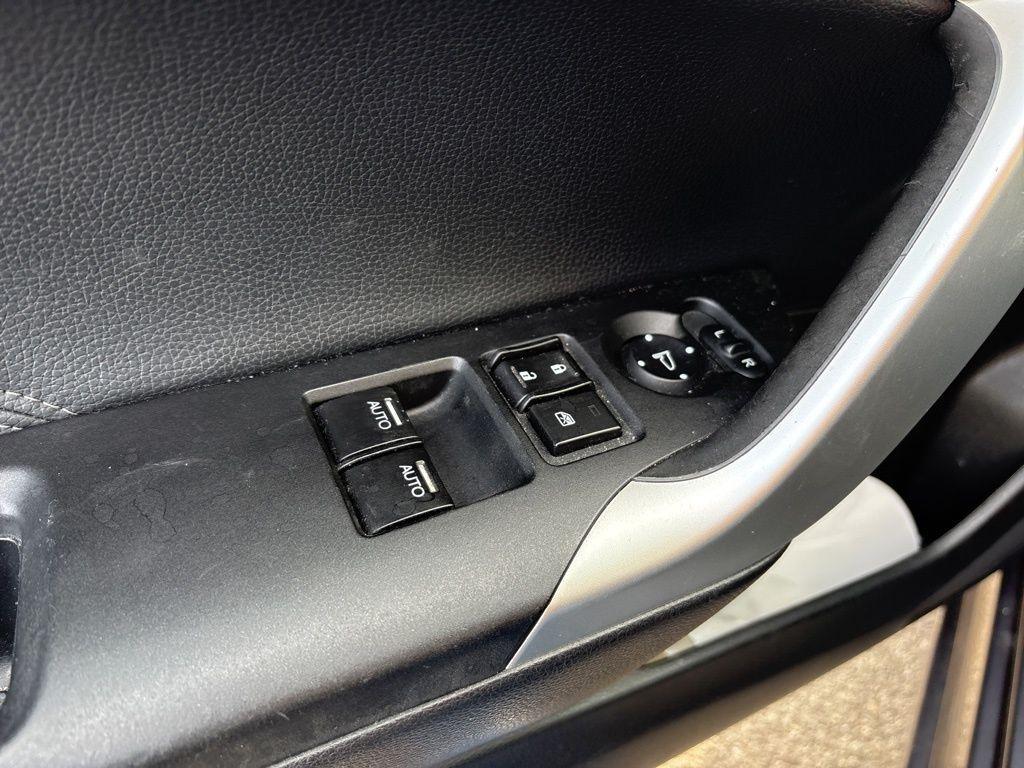 used 2015 Honda Accord car, priced at $13,337