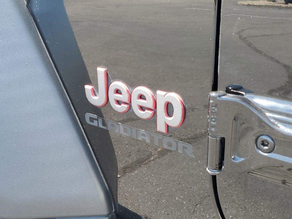 used 2021 Jeep Gladiator car, priced at $33,998
