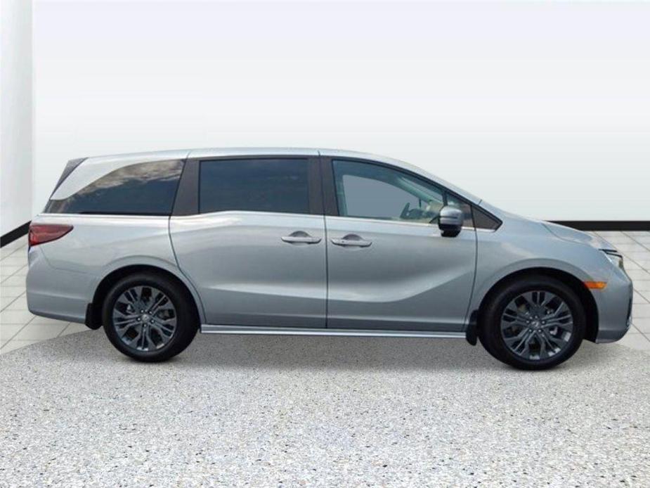 new 2025 Honda Odyssey car, priced at $48,005