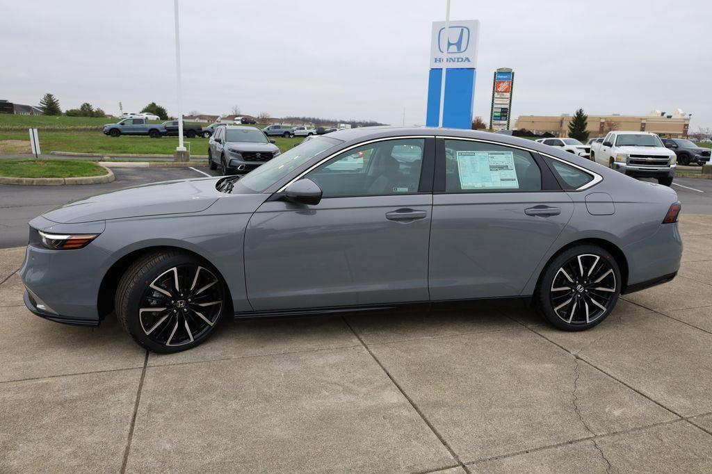 new 2025 Honda Accord Hybrid car, priced at $40,905