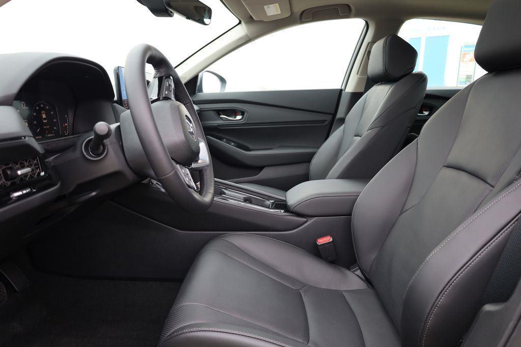 new 2025 Honda Accord Hybrid car, priced at $40,905