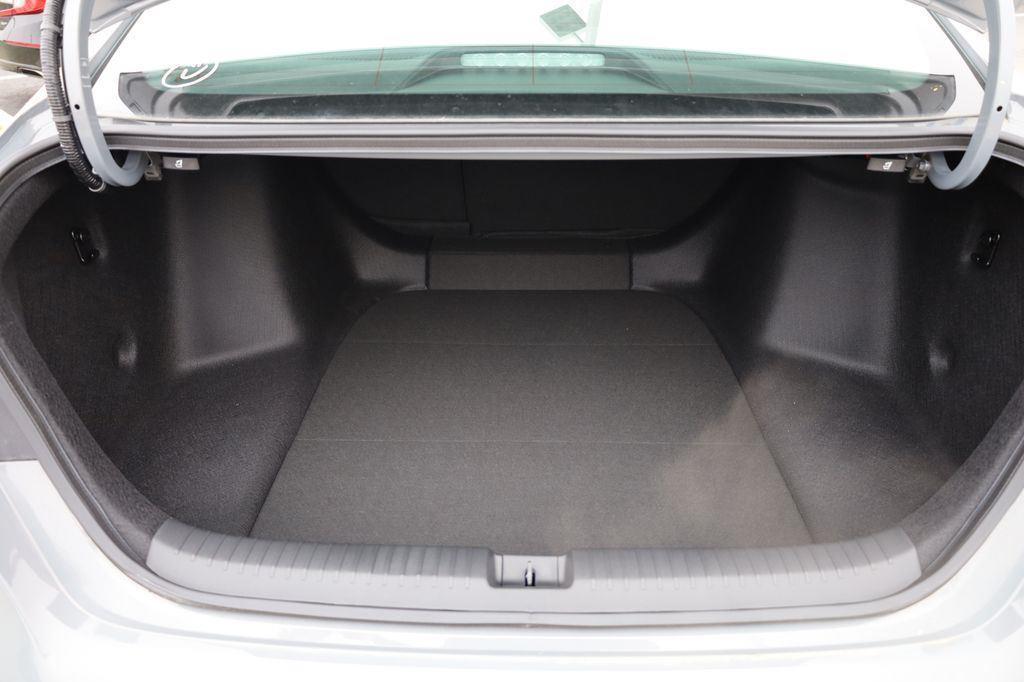 new 2025 Honda Accord Hybrid car, priced at $40,905