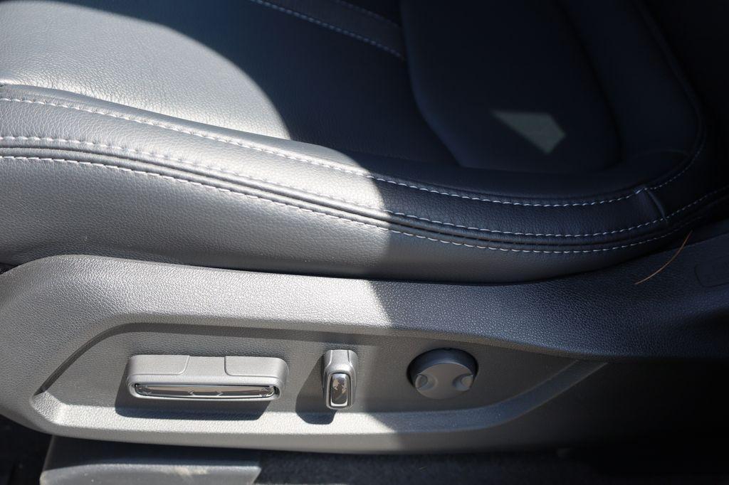 new 2025 Honda Pilot car, priced at $49,705