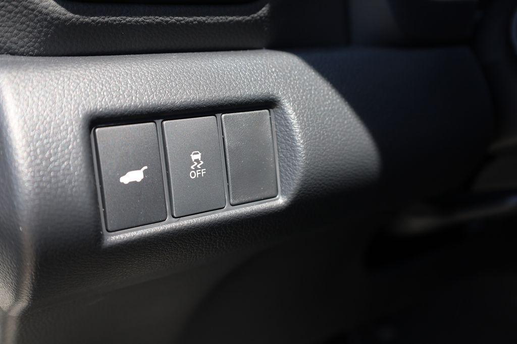 new 2025 Honda Pilot car, priced at $49,705