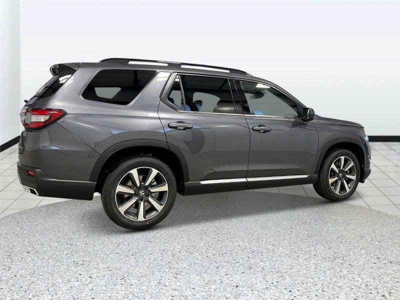 new 2025 Honda Pilot car, priced at $54,475