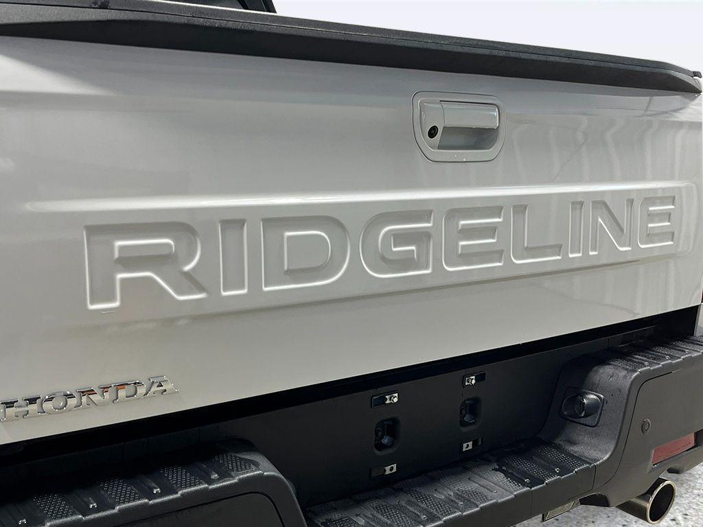 new 2025 Honda Ridgeline car, priced at $48,655