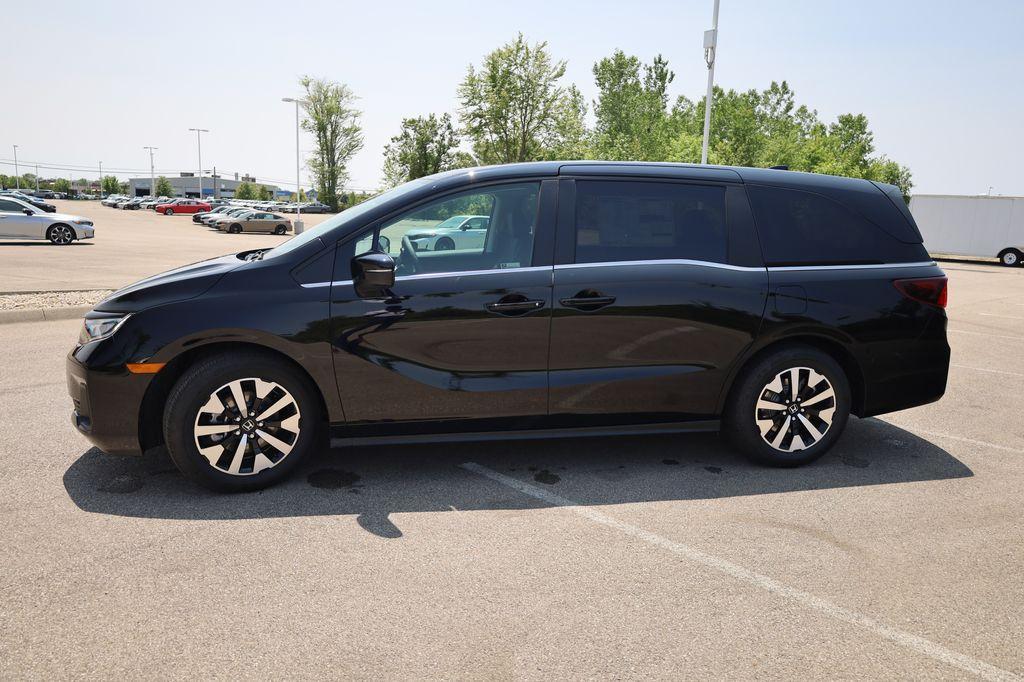 new 2026 Honda Odyssey car, priced at $44,290
