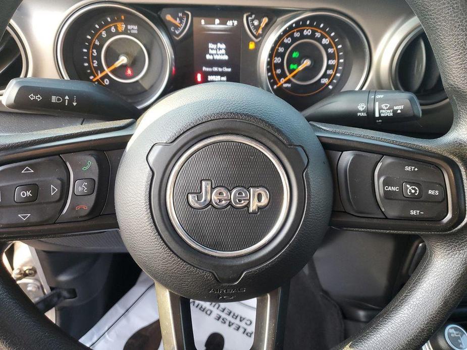 used 2021 Jeep Wrangler Unlimited car, priced at $27,332