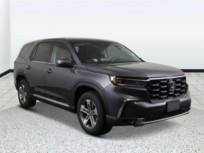 new 2025 Honda Pilot car, priced at $48,475