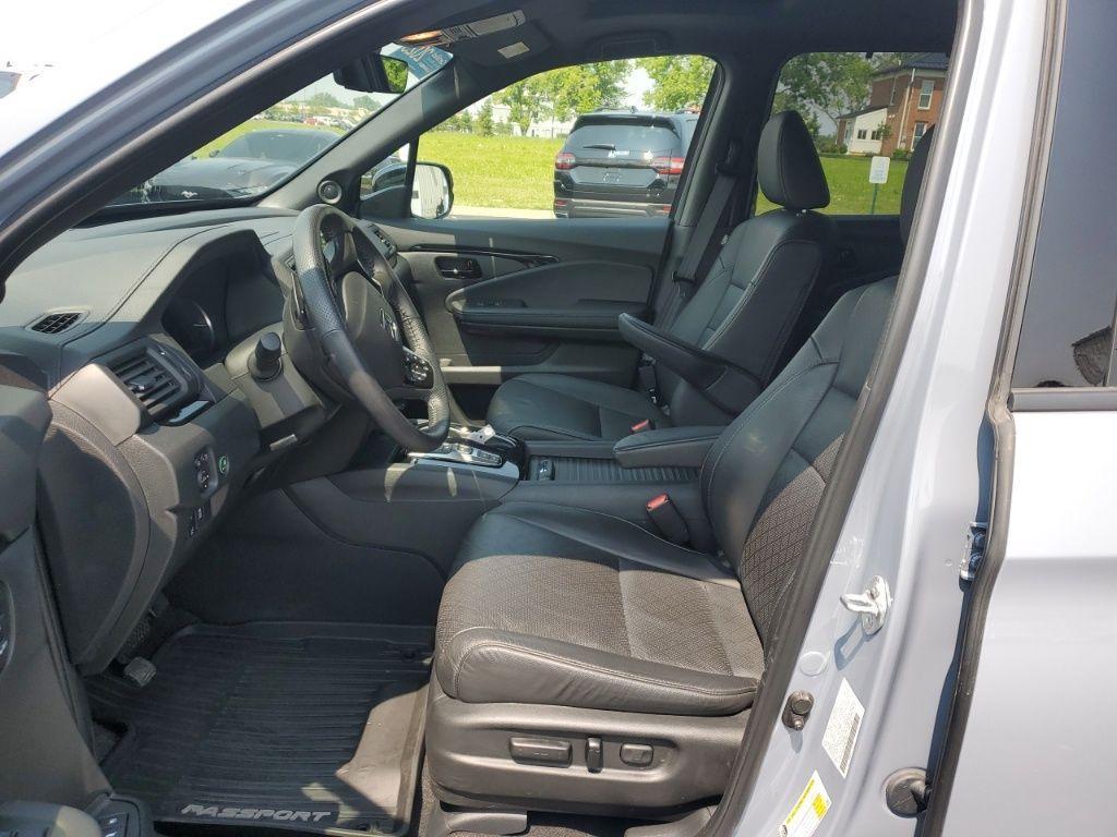 used 2023 Honda Passport car, priced at $37,552