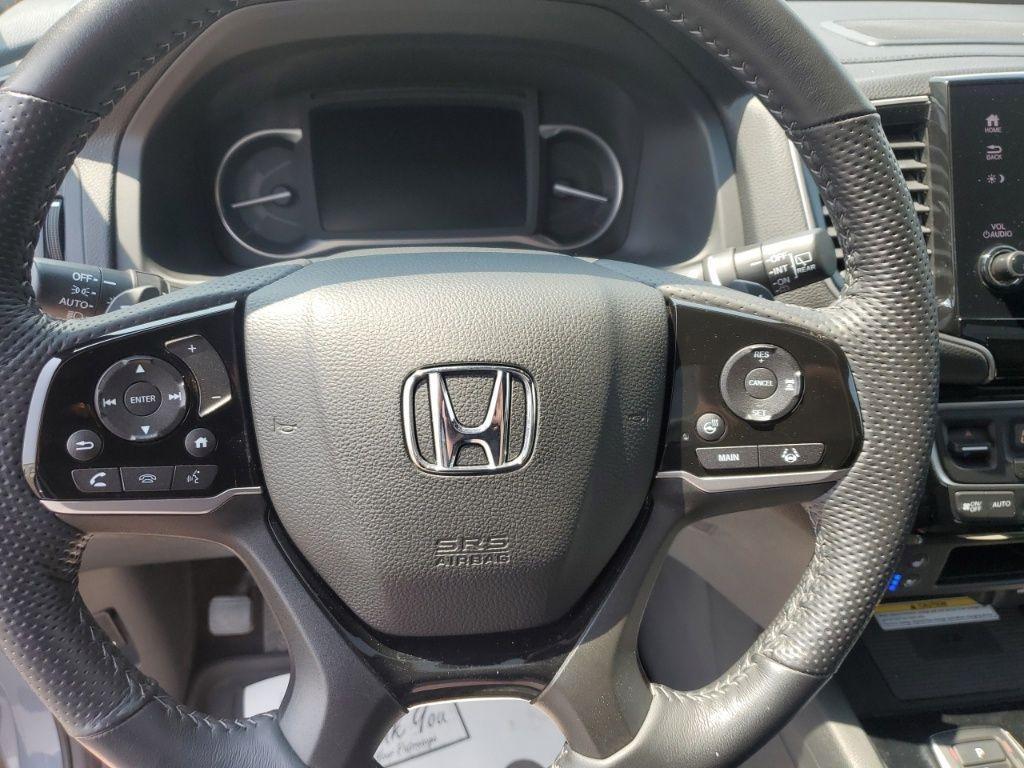 used 2023 Honda Passport car, priced at $37,552