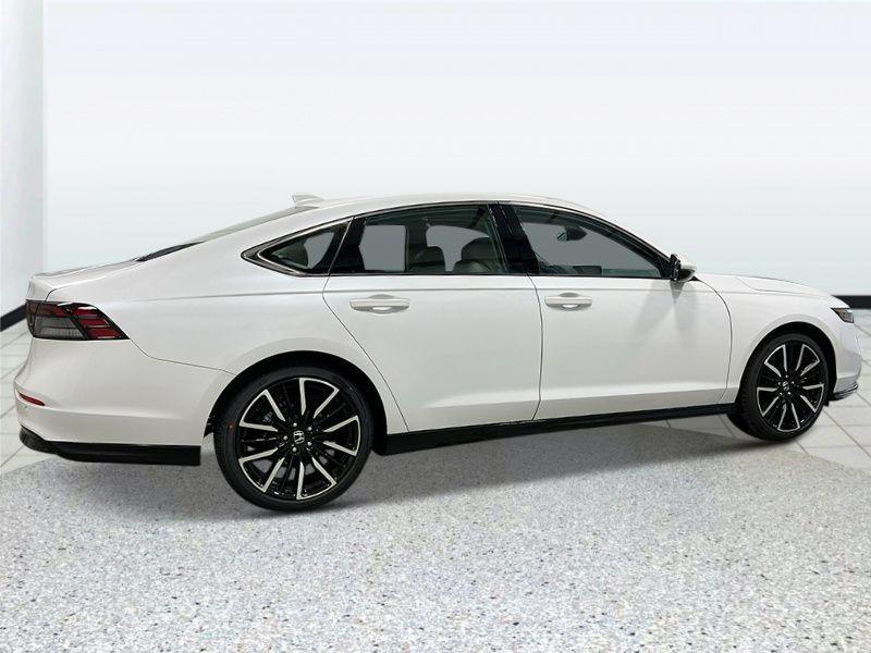 new 2025 Honda Accord Hybrid car, priced at $40,850