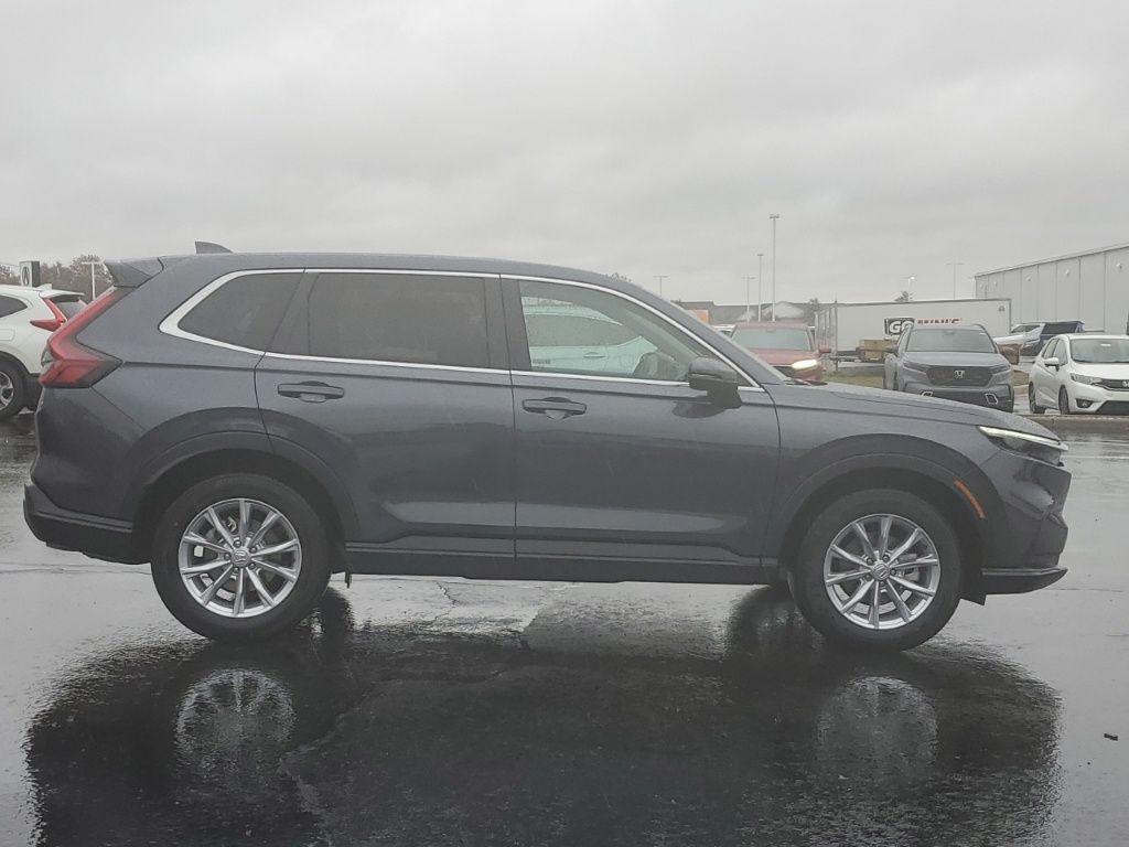 used 2025 Honda CR-V car, priced at $33,997