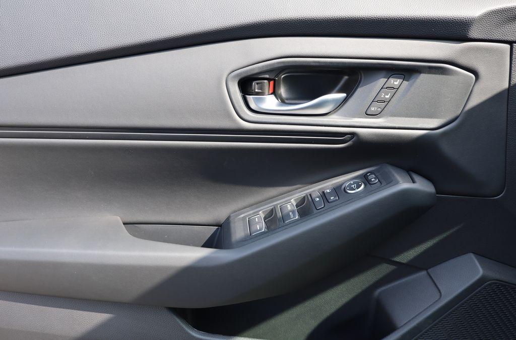 new 2025 Honda Accord Hybrid car, priced at $36,090