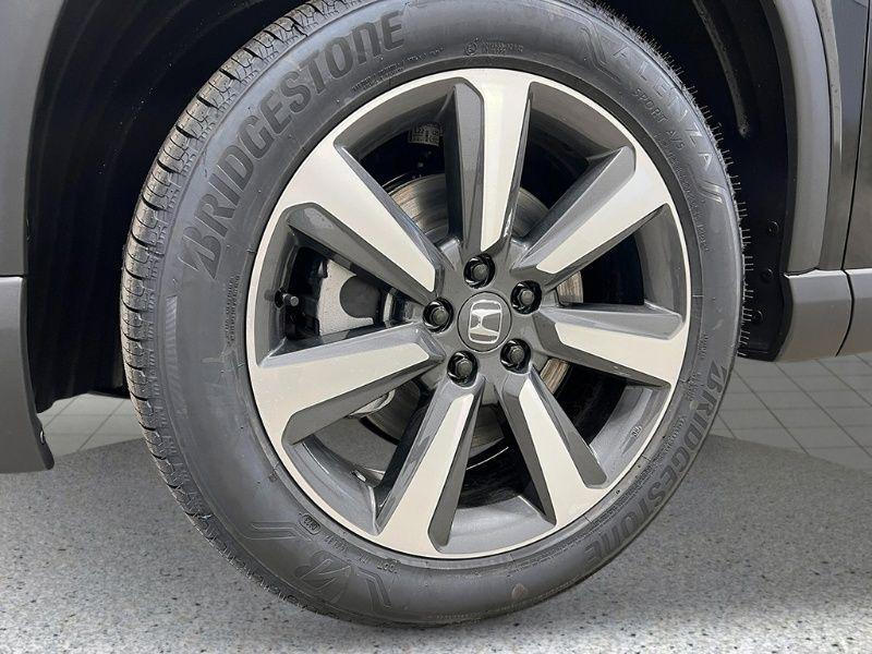 new 2025 Honda Pilot car, priced at $54,530