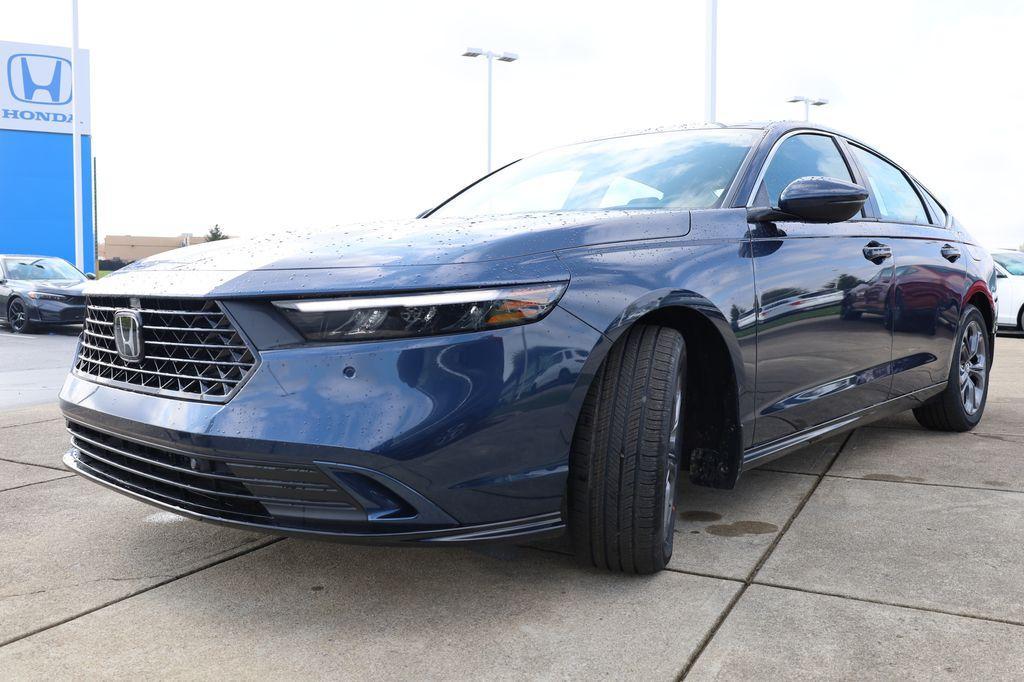 new 2025 Honda Accord Hybrid car, priced at $36,135