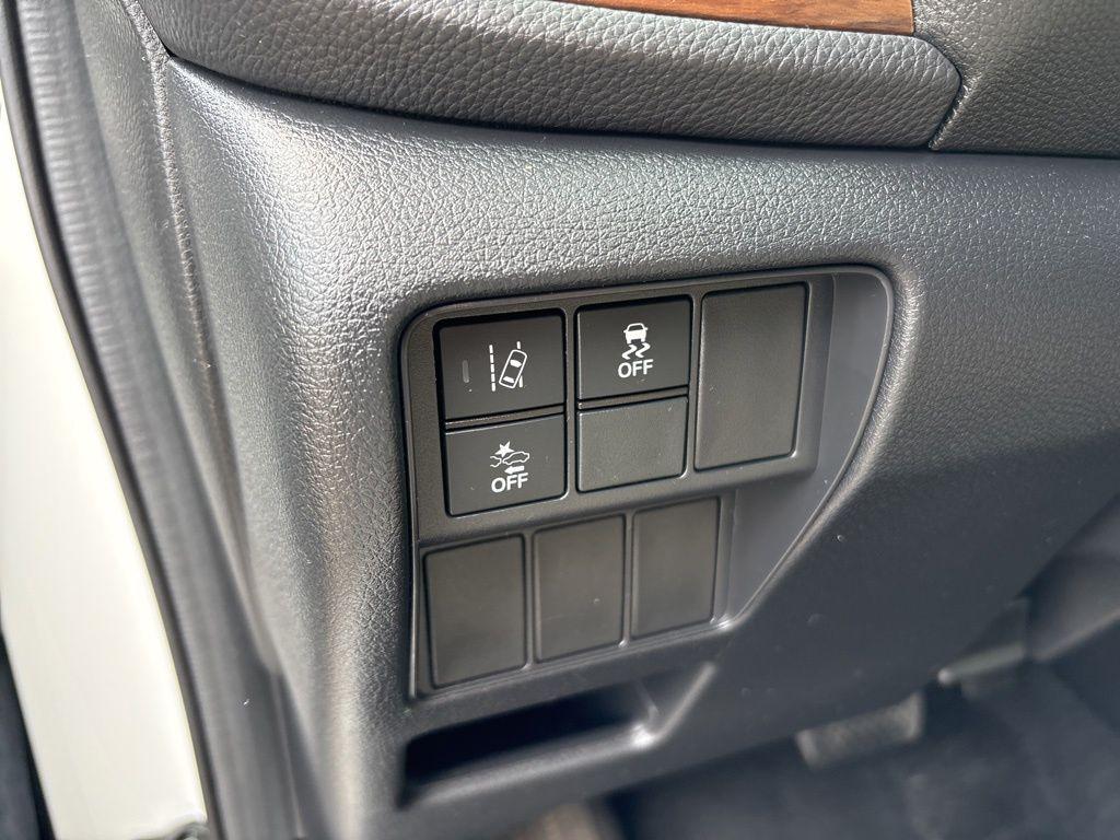 used 2021 Honda CR-V car, priced at $21,727