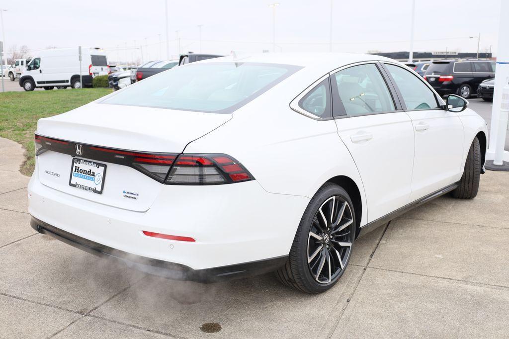 new 2025 Honda Accord Hybrid car, priced at $40,905