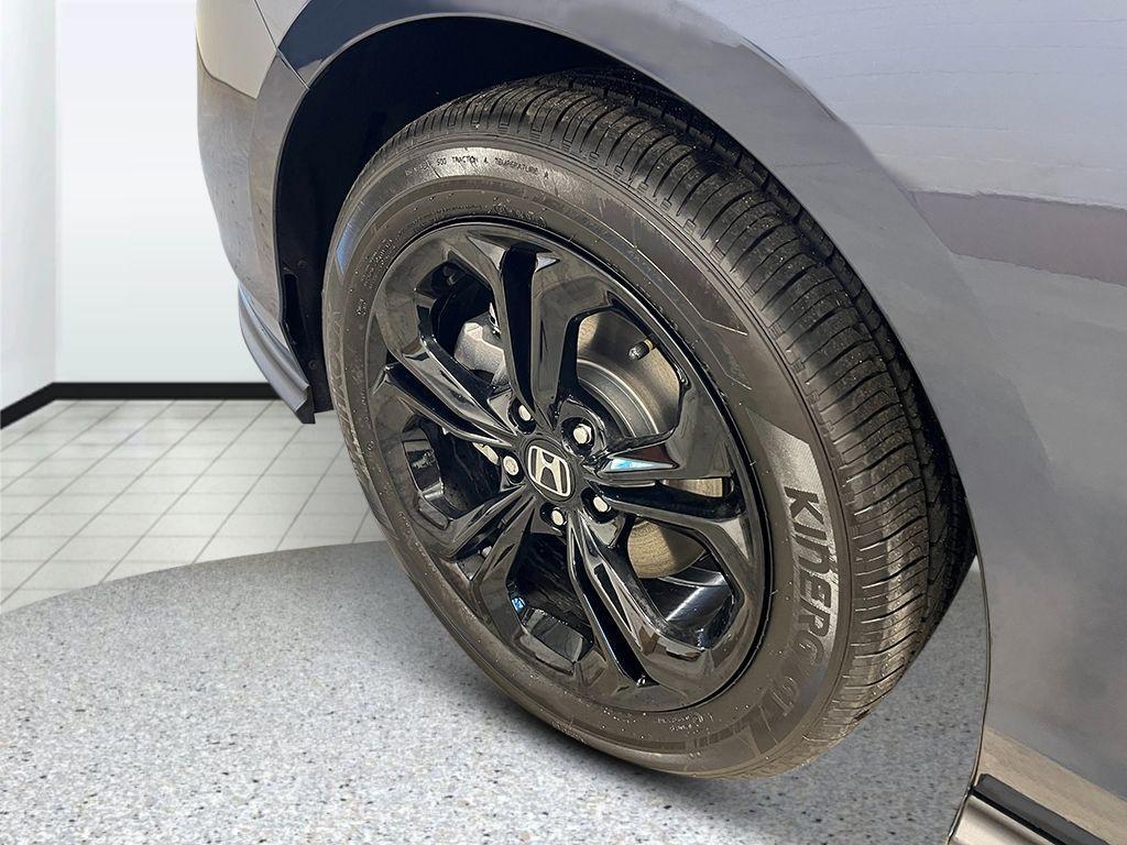 new 2025 Honda Accord car, priced at $31,710