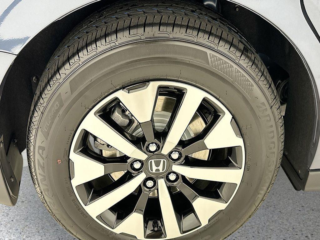 new 2026 Honda Odyssey car, priced at $44,655