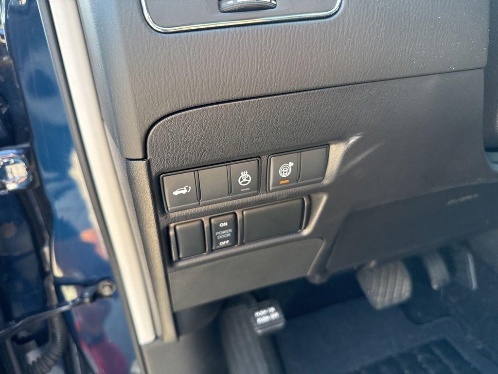 used 2023 Nissan Armada car, priced at $40,500