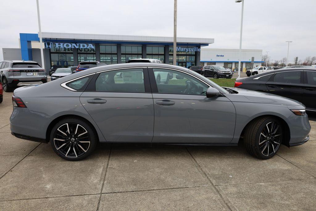 new 2025 Honda Accord Hybrid car, priced at $40,905