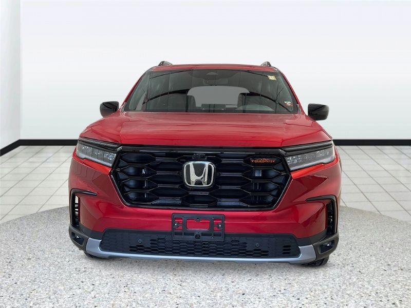 new 2025 Honda Pilot car, priced at $51,250