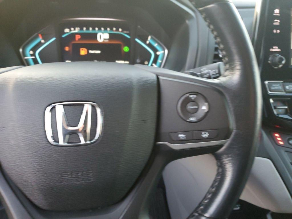 used 2022 Honda Odyssey car, priced at $31,095