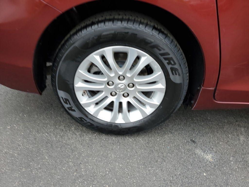 used 2017 Toyota Sienna car, priced at $17,337