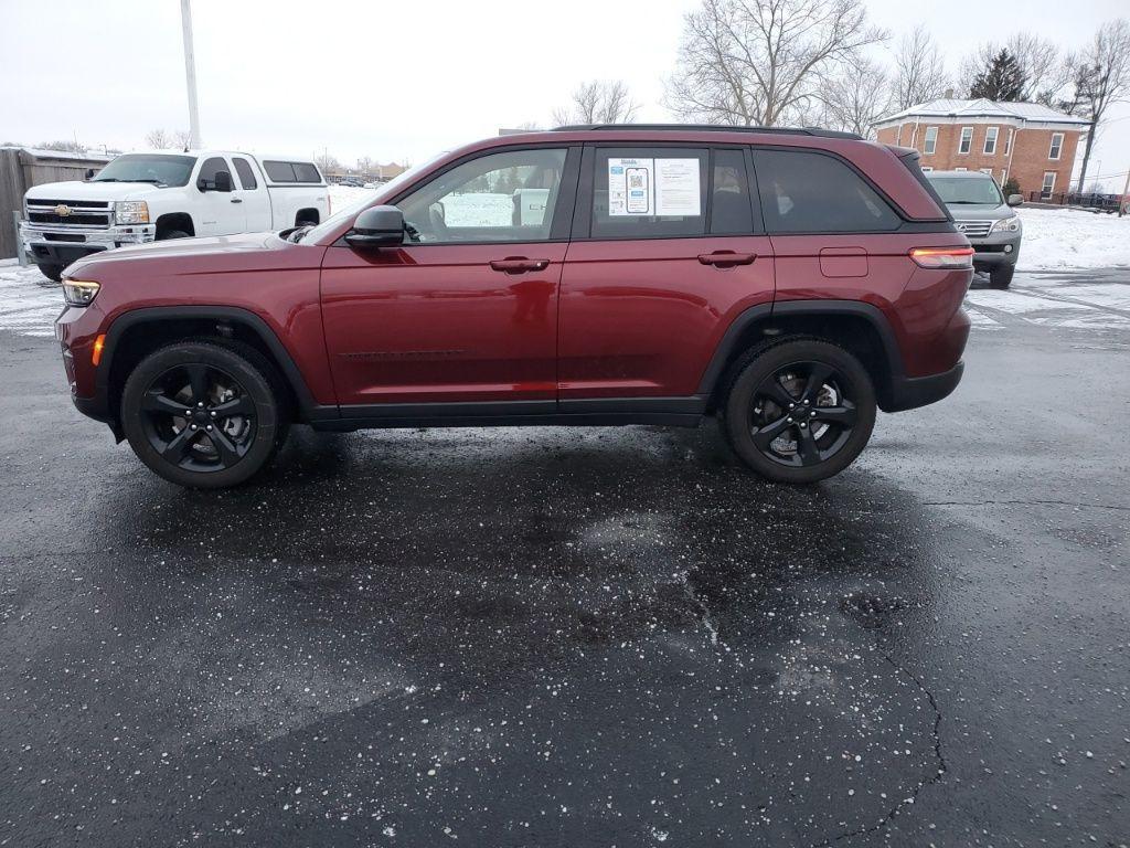 used 2023 Jeep Grand Cherokee car, priced at $34,145