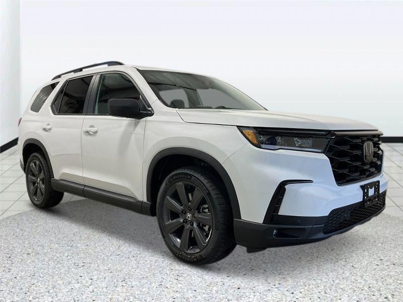 new 2025 Honda Pilot car, priced at $43,850