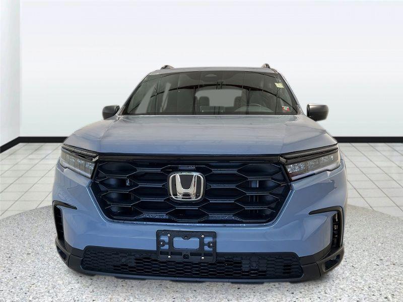 new 2025 Honda Pilot car, priced at $44,150