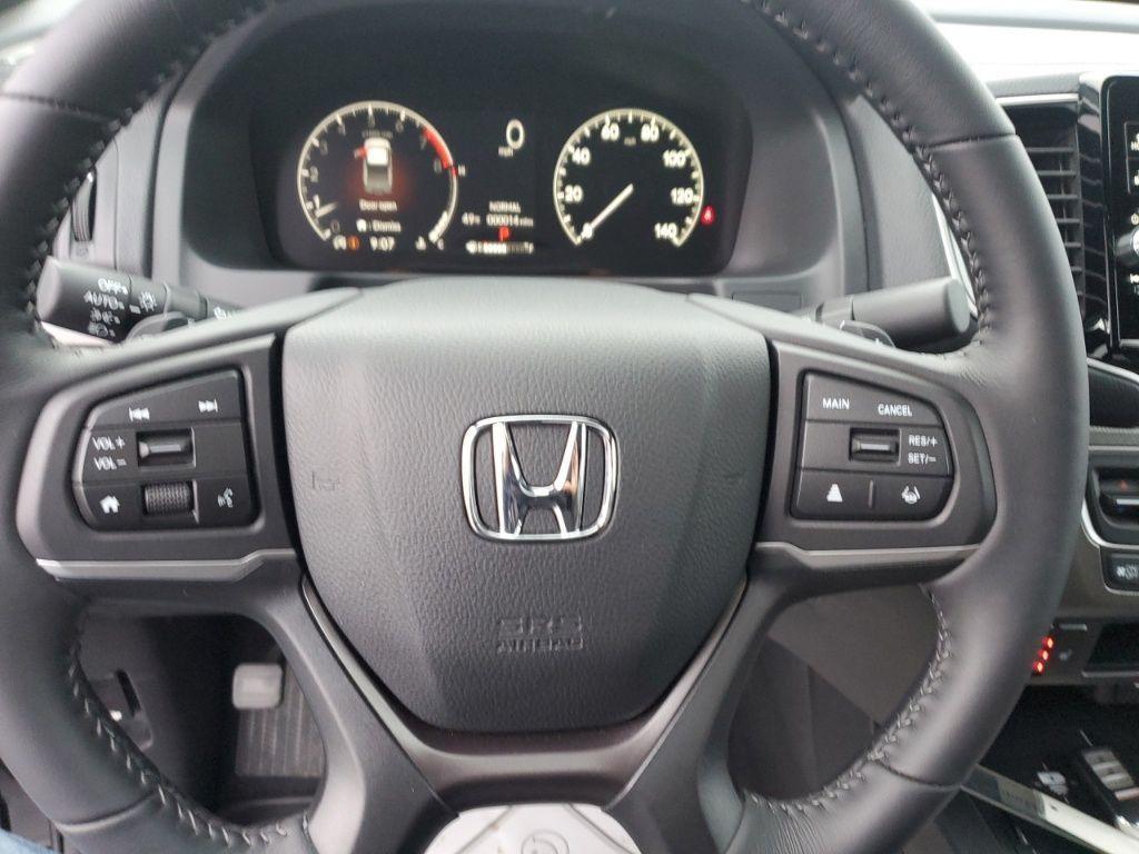 used 2024 Honda Ridgeline car, priced at $41,035