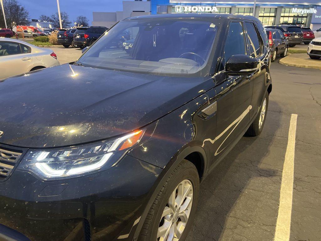 used 2020 Land Rover Discovery car, priced at $20,596