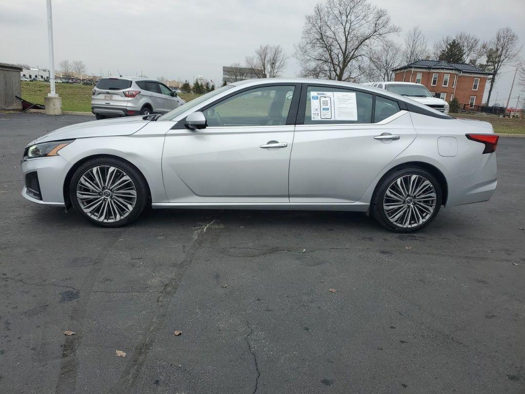 used 2023 Nissan Altima car, priced at $18,500