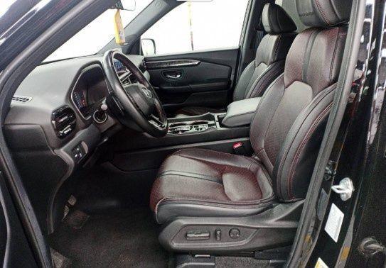 used 2025 Honda Pilot car, priced at $51,224