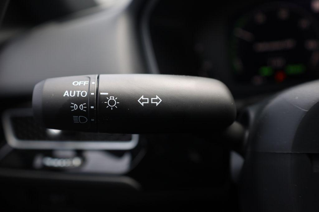 new 2025 Honda Civic Hybrid car, priced at $34,300