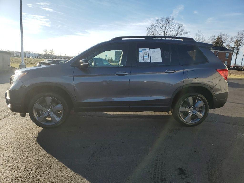 used 2021 Honda Passport car, priced at $25,500