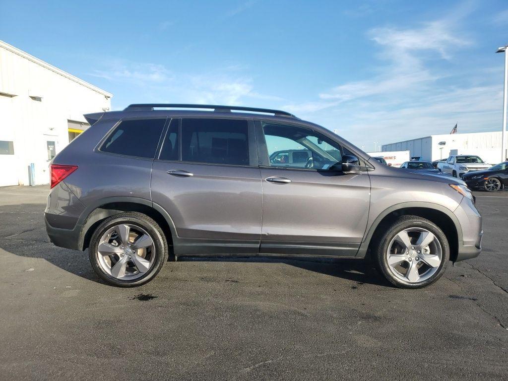 used 2021 Honda Passport car, priced at $25,500