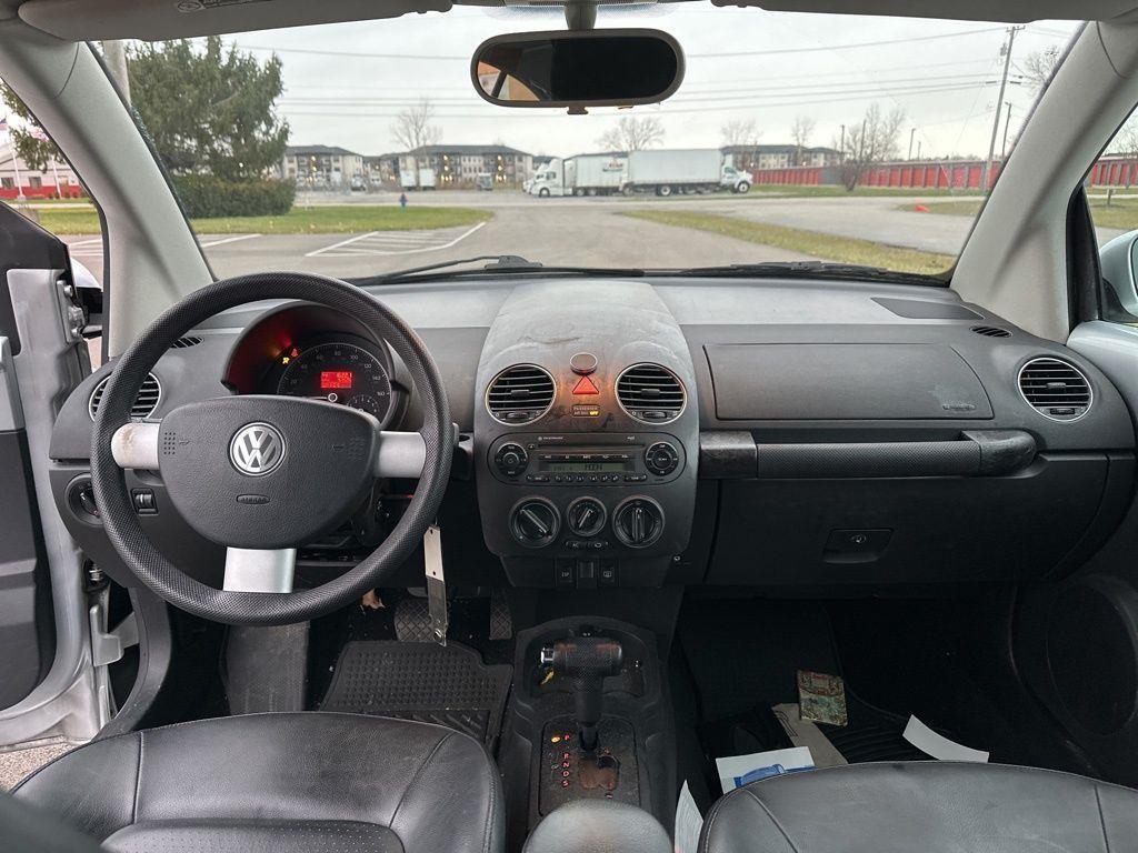 used 2007 Volkswagen New Beetle car, priced at $10,000