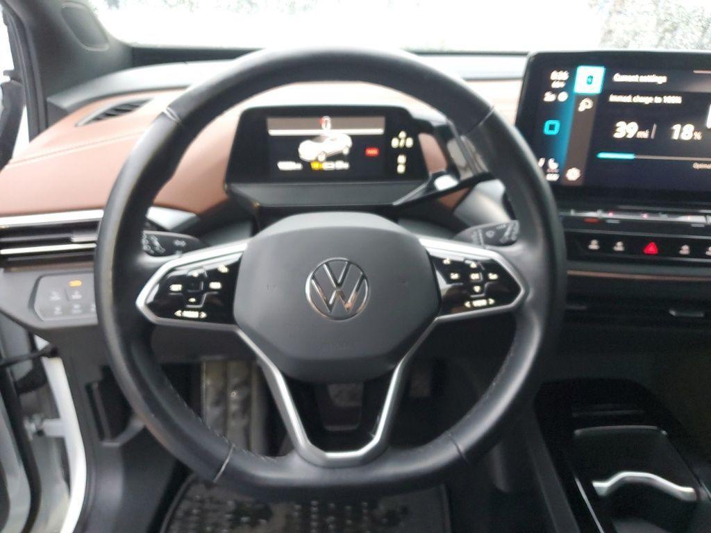 used 2022 Volkswagen ID.4 car, priced at $18,647
